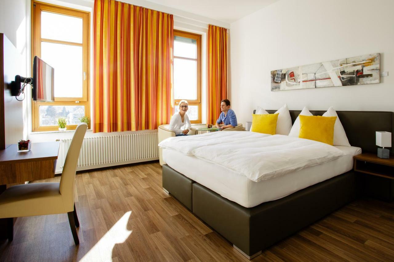 Health Vital Comfort Guestrooms Вельс Екстер'єр фото